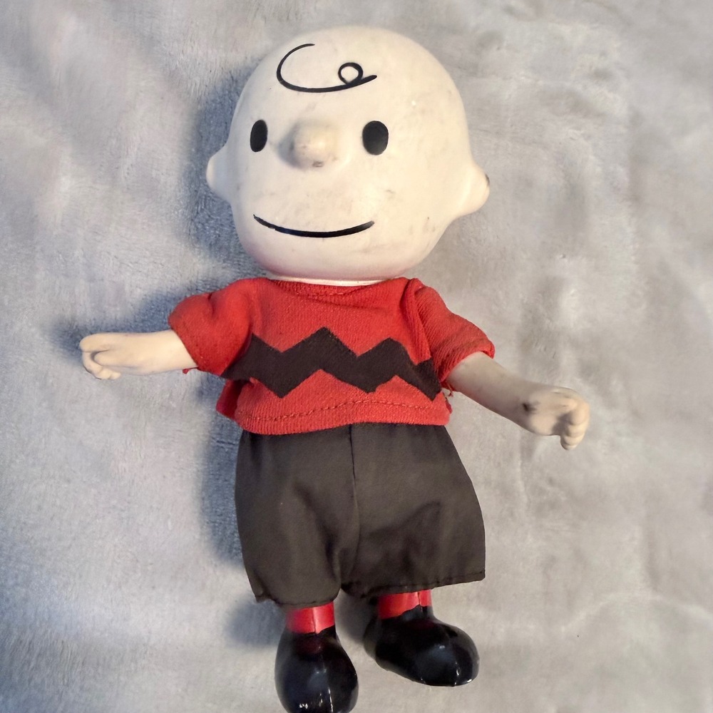 Vintage Charlie Brown Doll 7.5" Peanuts UFS 1966 Hong Kong Original Clothes